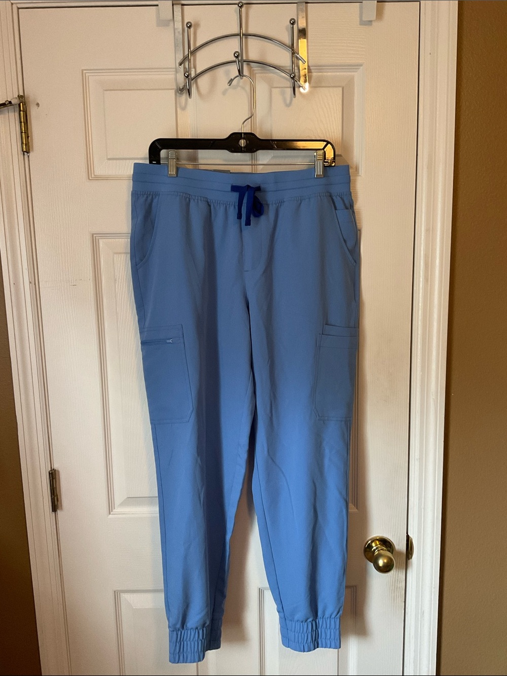 Aura Women’s Medical Professional Drawstring Joggers Scrub Pants Size Large NWT